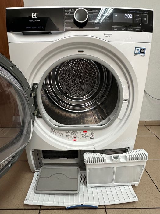 Suszarka Electrolux PerfectCare 8kg Pompa Ciepła WiFi 60cm GW
