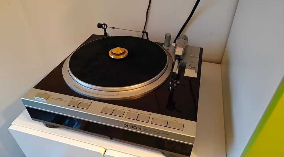 Denon DP‑47f gramofon