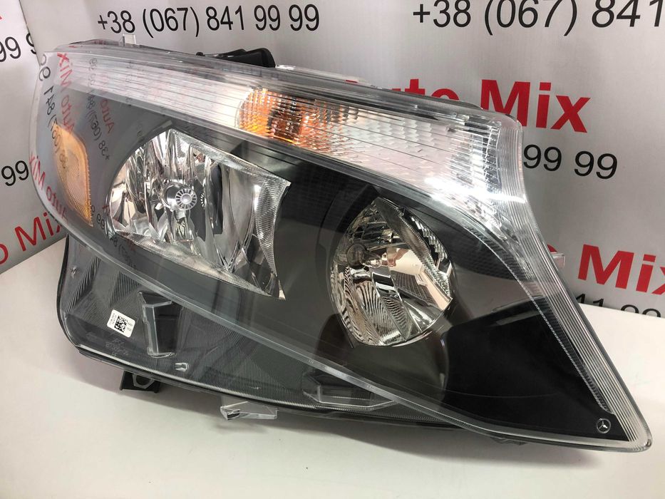 Фара Mercedes Metris Vito Америка A4479068100 A4479068200