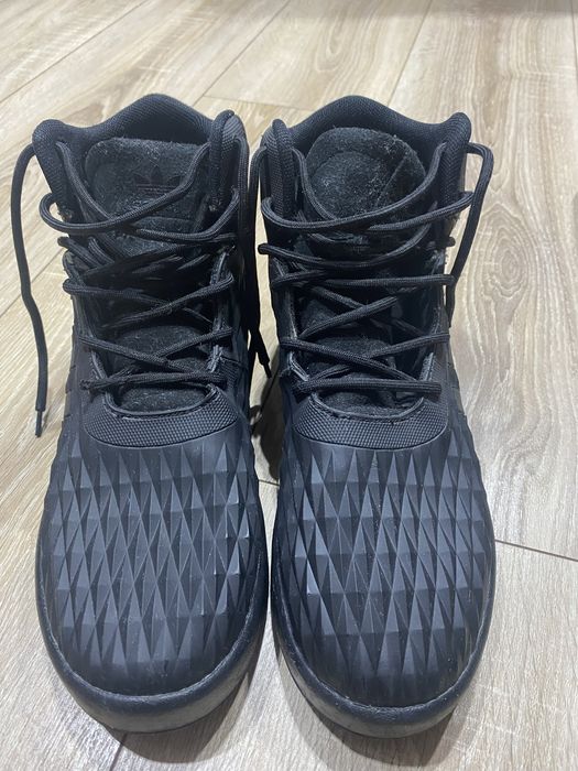 Кроссовки демисезонные Adidas