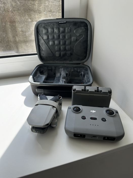 Dji Mini 2 SE Fly More Combo