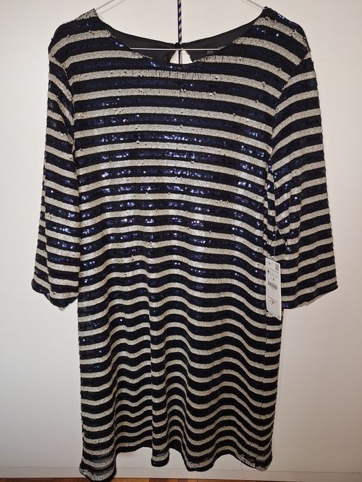 Vestido lantejoulas Zara Novo