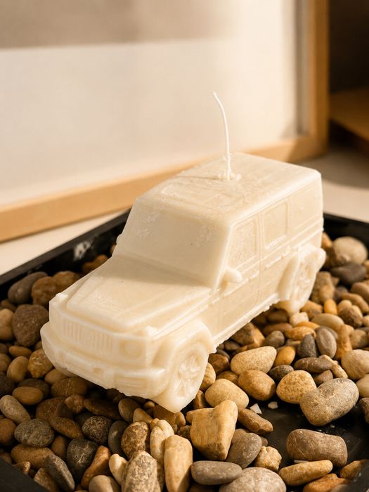 Vela Artesanal Inspirada no Mercedes G-Class (G-Wagen)