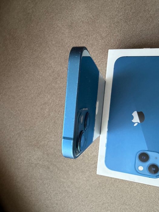 Iphone 13 niebieski 128gb