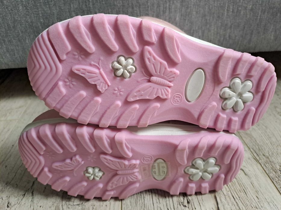 NOWE KOZAKI Sinsay, rozmiar 30