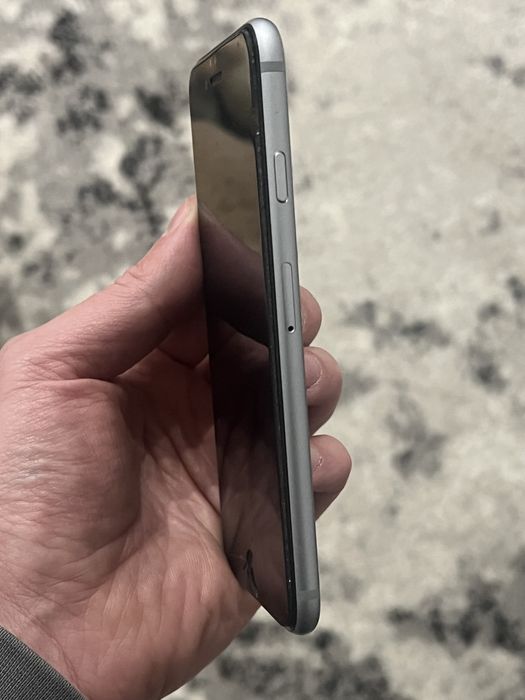 Продам Iphone 6s 32gb (офіційний)