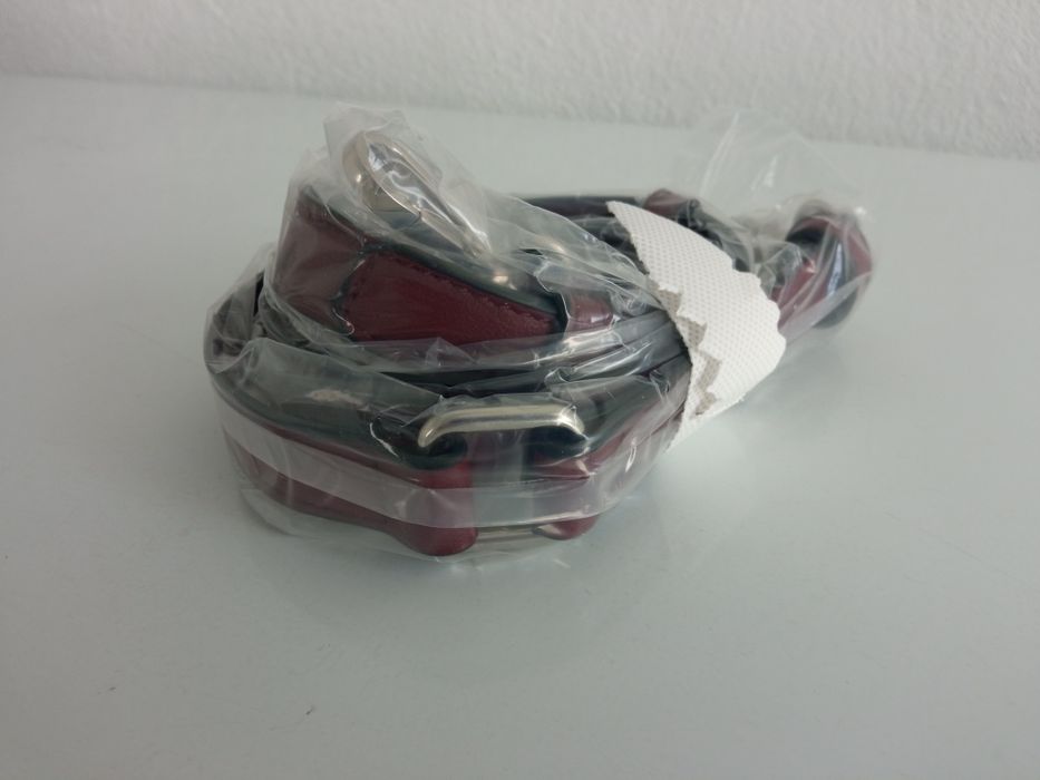 Parfois - A estrear - Alça e porta-moedas texturado, em bordeaux