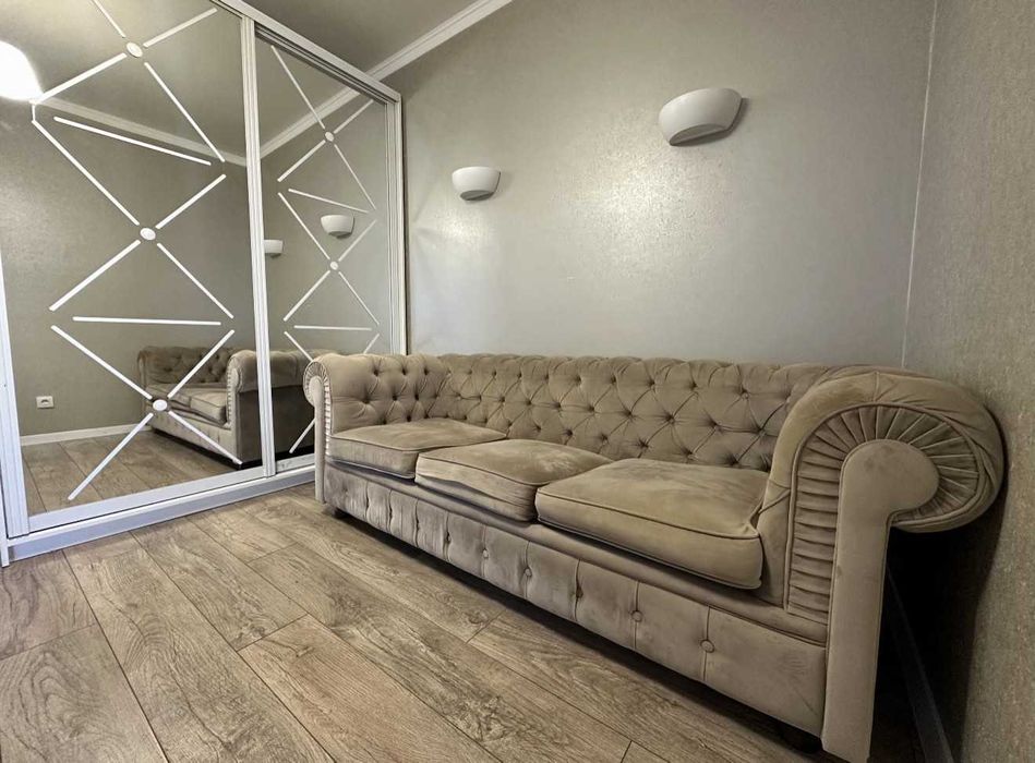 Євро 2к - 45 метрів в Центральному Парку. Газове опалення. Балкон.