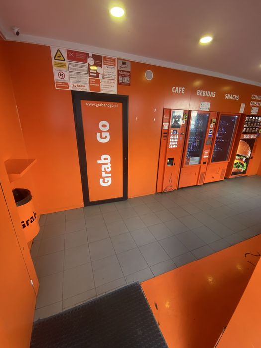 Lojas 24h - Grab&Go ( duas lojas - Amial/Vilar do Paraiso )
