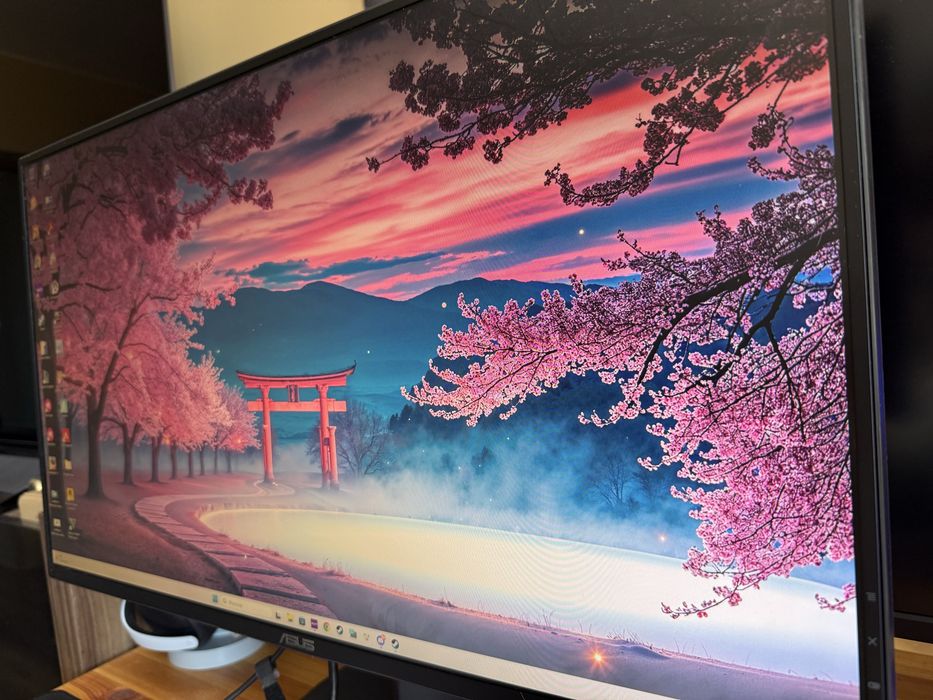 ASUS PG278Q / 2560x1440 1ms g-sync 3d vision 144hz /OPIS !!
