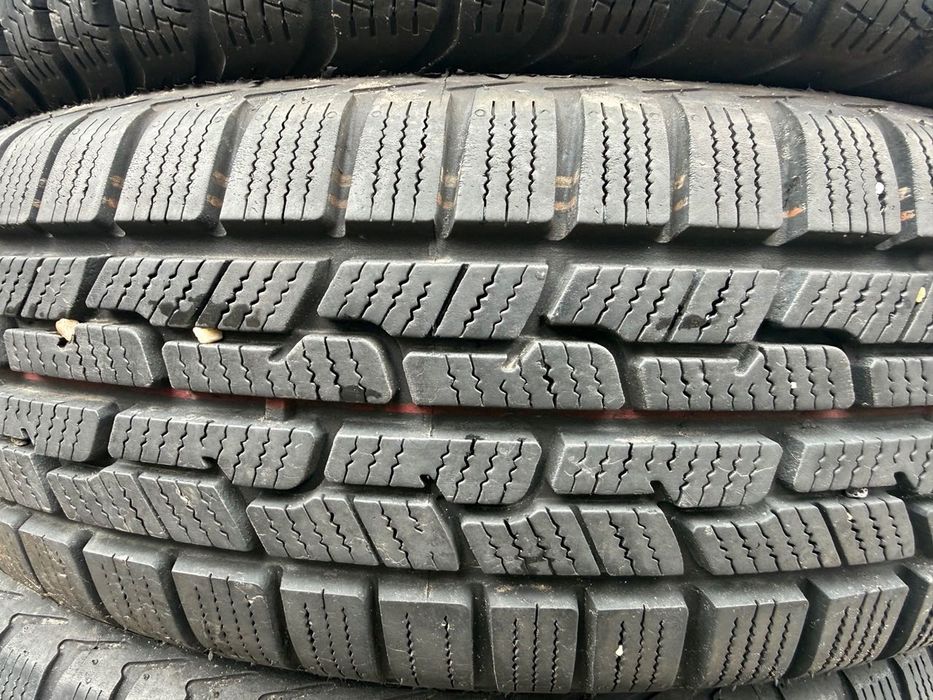 Склад шин б/в. 175/70 R14 Firestone Winterhawk 2