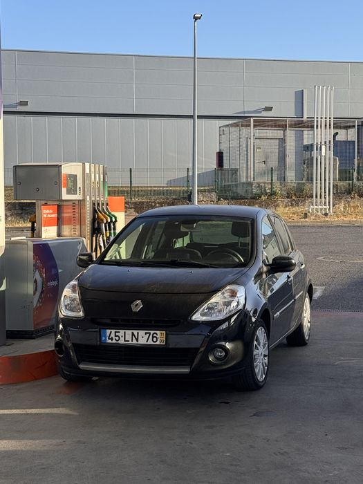 Renault clio III 2011 otimo primeiro carro