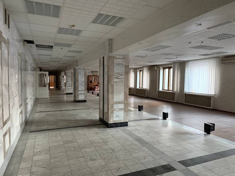 Продам здание на ул. Воскресенская