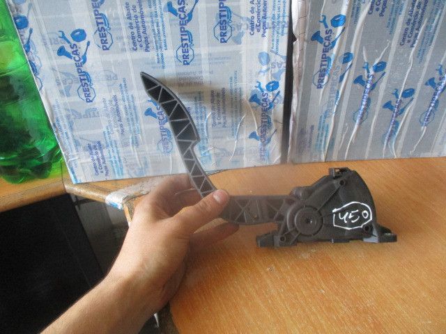 Pedal do acelerador RENAULT Twingo II (CN0_)