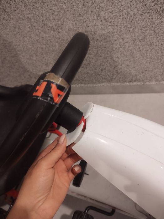 Gokart na pedały Milly Mally Abarth wiek 3-9 lat