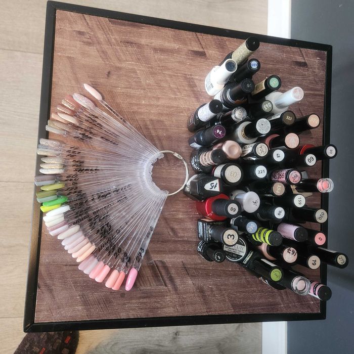 Lakiery do paznokci hybrydowe 45 szt