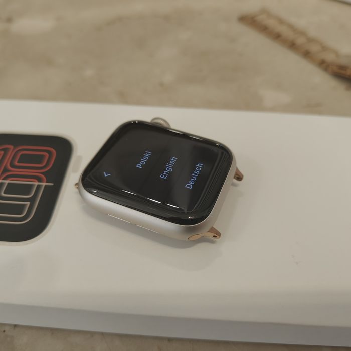 3982/26 Apple Watch SE 3gen GPS 40mm !! Gwarancja !!