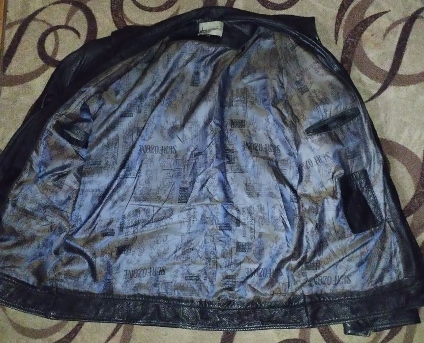 Куртка кожаная б/у