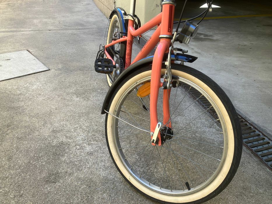 Bicicleta cidade criança. roda 20, excelente estado