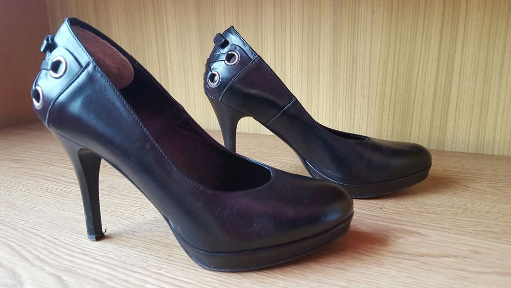 Buty szpilki skórzane Kotyl