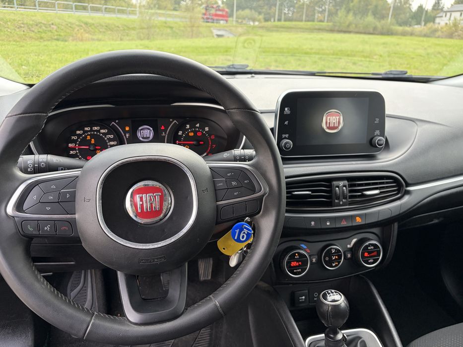 Fiat Tipo 1.4 16V 95KM••Climatronic••Tempomat••Tablet••PDC••LED