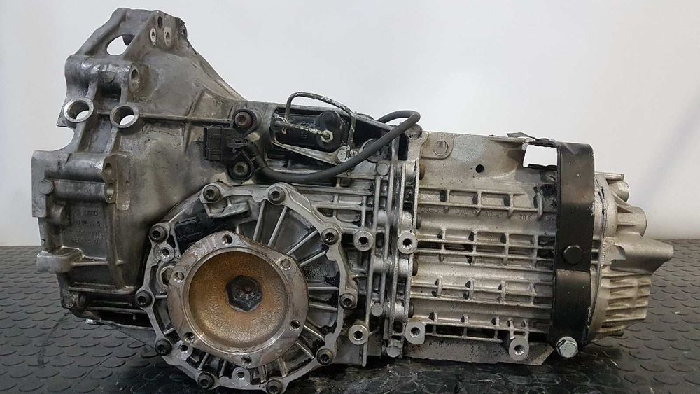 CAIXA DE VELOCIDADES AUDI 80/90 (893) 80