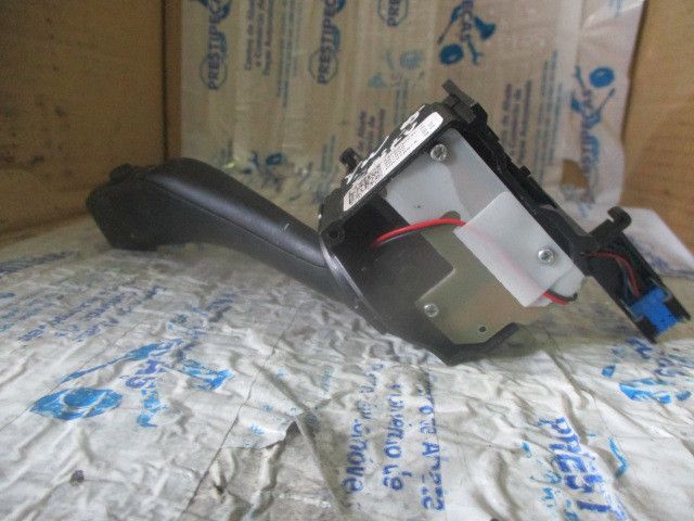 Conjunto / manetes de luzes e limpa vidros SKODA Octavia II Break (1Z5
