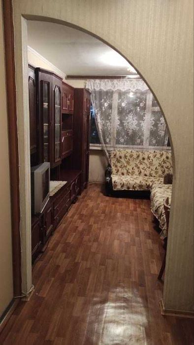 5 хв до метро Академмістечко  квартира здається на місяць чи два