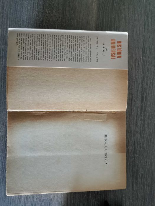 História Universal Vols I, II, III – H. G. Wells