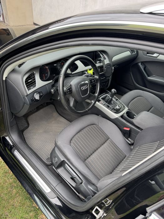 Audi A4 B8 2009r