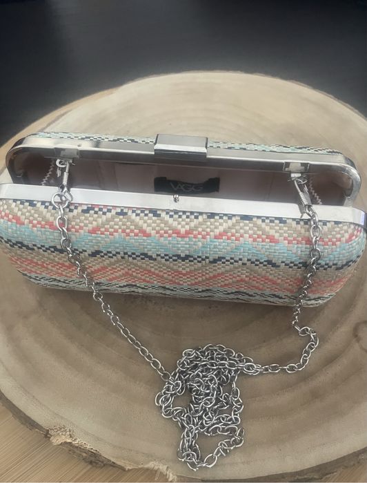 Clutch em verga com alça incluida