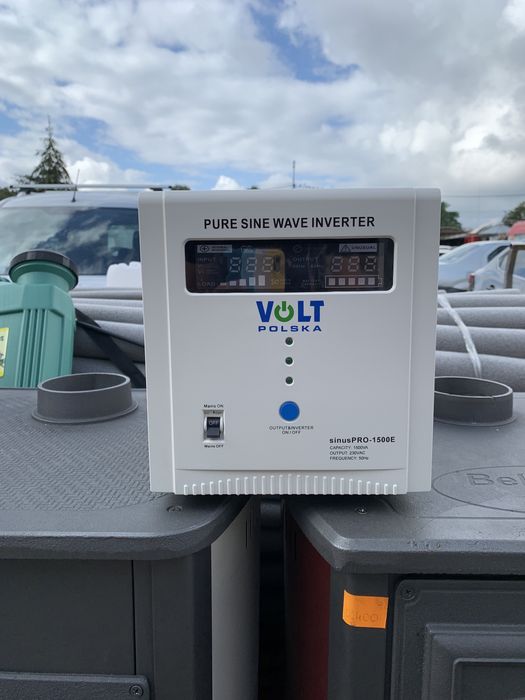 UPS джерело безперебійного живлення