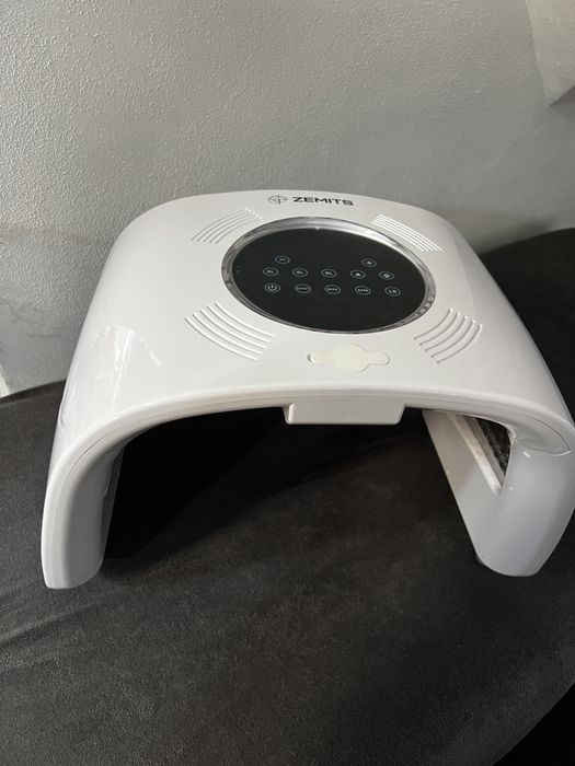 Urządzenie do światłoterapii LED