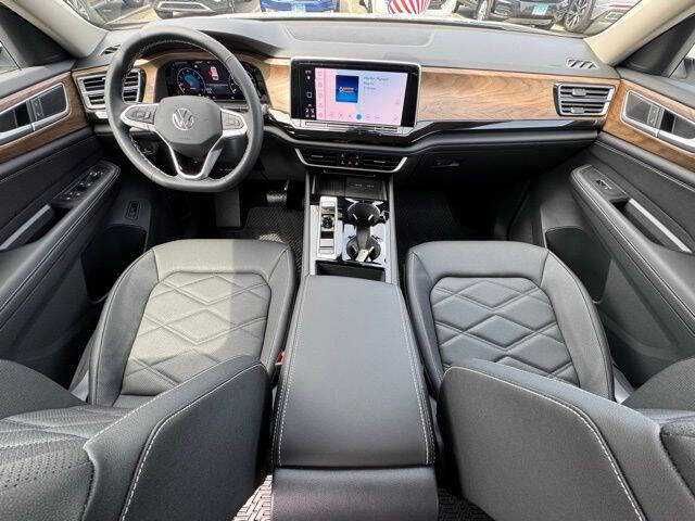 2025 Volkswagen Atlas