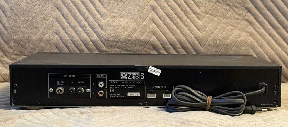 Tuner stereo Hi-Fi SONY ST-S 310 w pełni sprawny, w ładnym stanie!