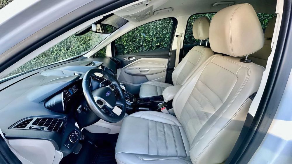 Ford C-Max      2017