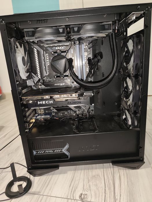 Komputer gamingowy mad dog