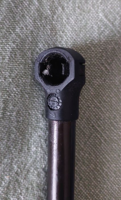 Amortecedores Bagageira 50-30 cm Usados