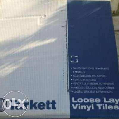 44M2 de mosaicos vinilicos autoportantes