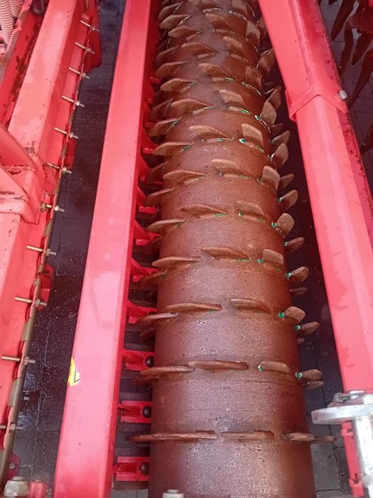 Agregat upawowo-siewny Kverneland i-drill PRO