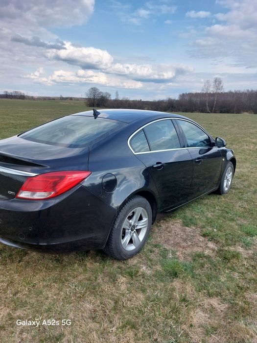 Opel insignia 2.0 cdti 131  sedan