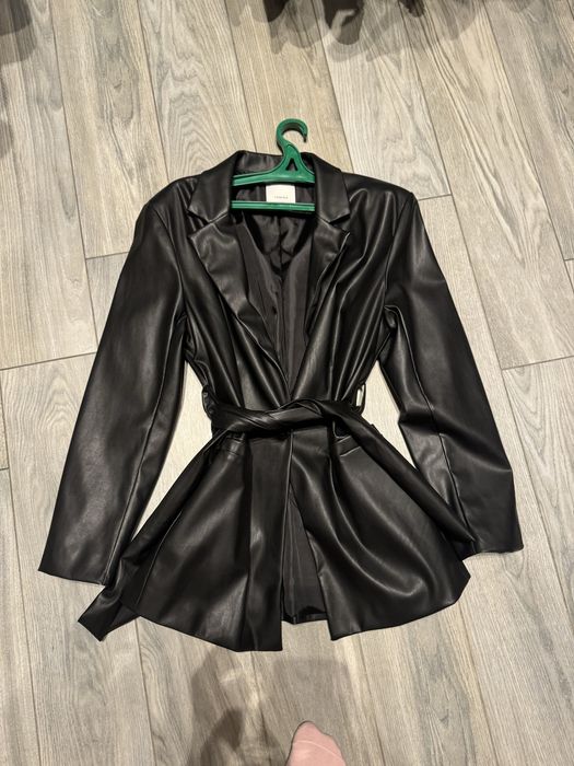 Кожаный пиджак эко