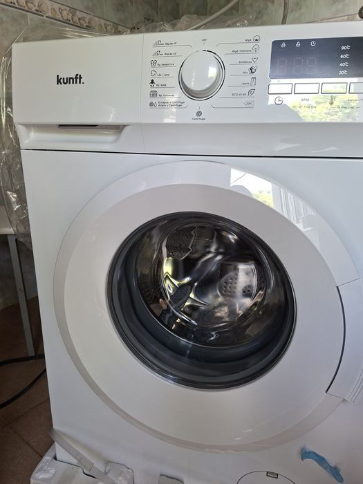 Máquina de lavar roupa Kunft 8kg