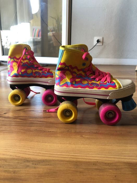Patins e joelheira Número: 32