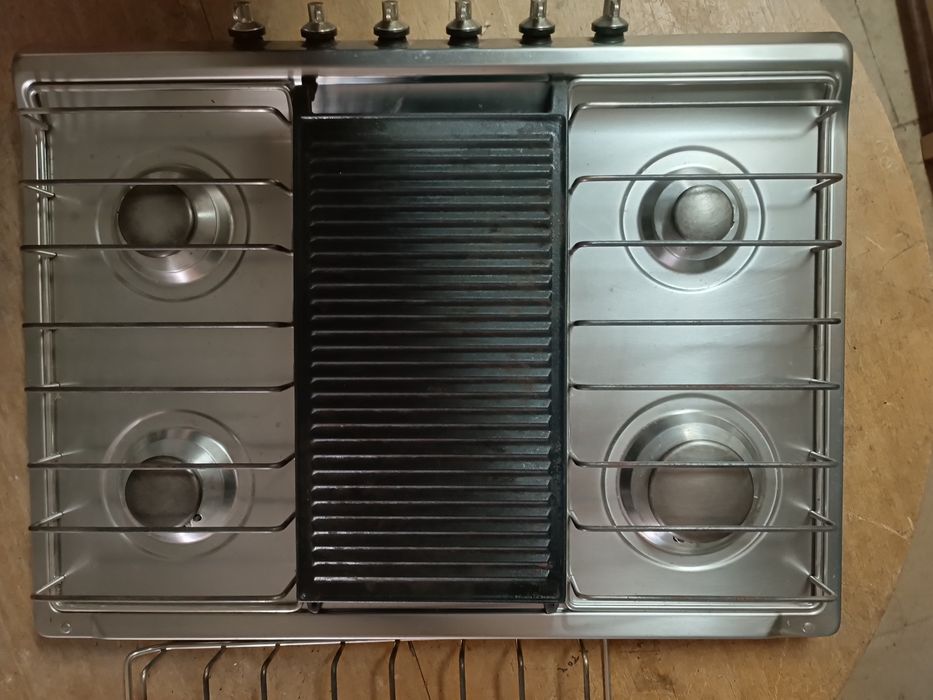 Placa gás natural smeg 5 bicos + placa grelhados
