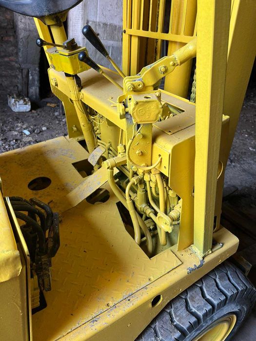 Електрокара після капремонту з новою тяговою акумуляторною батареєю