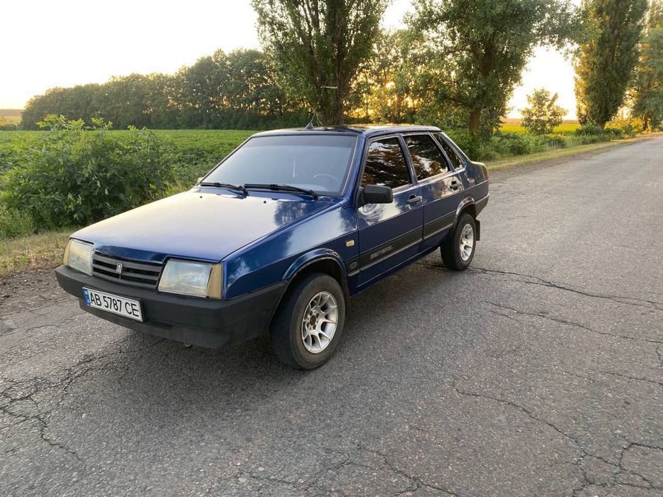 Продам ваз 21099