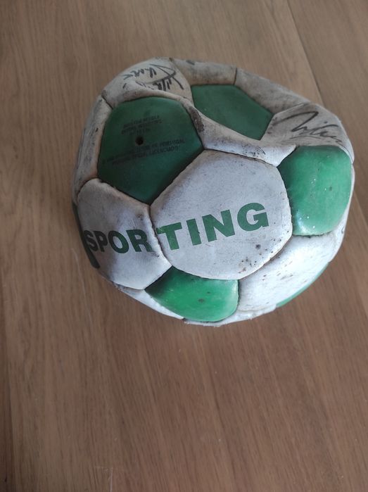 Bola Sporting autografada