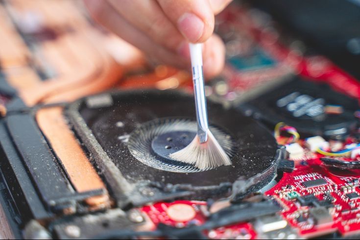 Ремонт ноутбуків, ремонт комп'ютерів. Майстер на виїзд