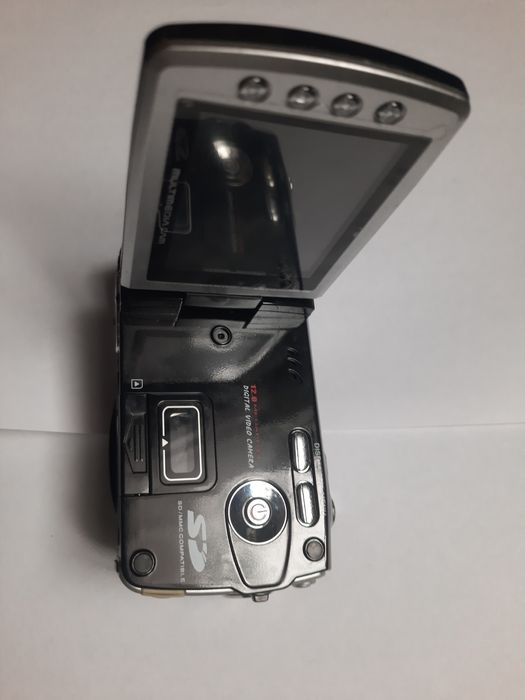 Продаю відеокамеру Sony